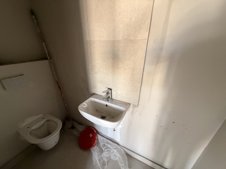 To Let Commercial Property for Rent in Rivergate Western Cape